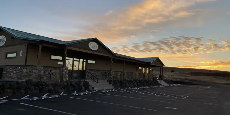 Floyd's Cannabis Location Pullman